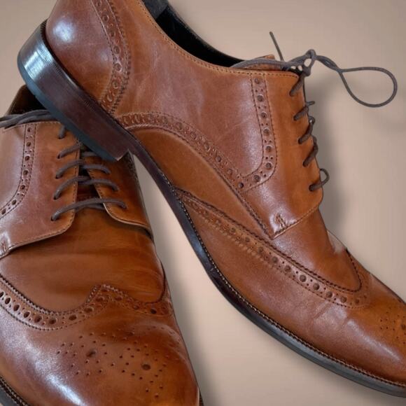 Men's 13M COLE HAN Tan Leather Modern Essentials Classic Wingtip Oxford, EUC - Picture 2 of 12